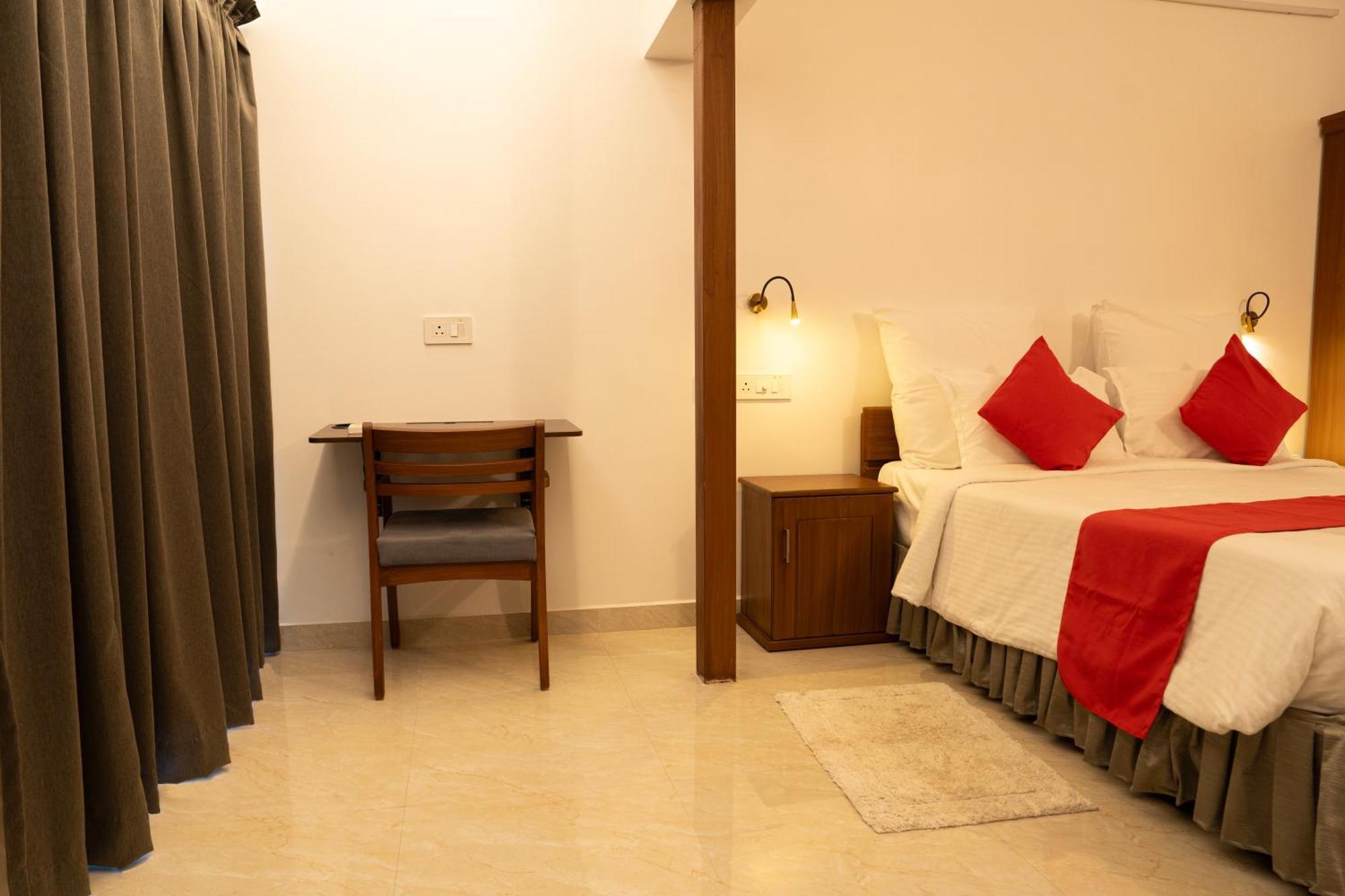Alleppey Holiday Beach Resort Alappuzha Zewnętrze zdjęcie