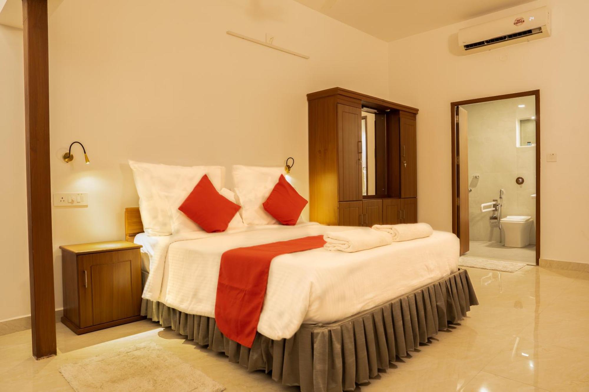Alleppey Holiday Beach Resort Alappuzha Zewnętrze zdjęcie