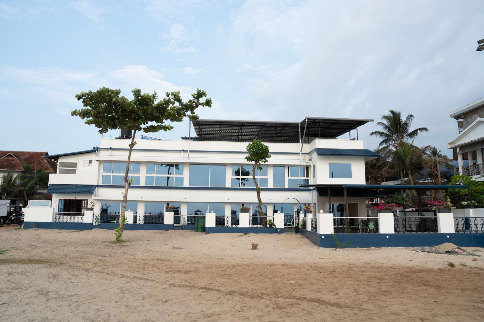 Alleppey Holiday Beach Resort Alappuzha Zewnętrze zdjęcie